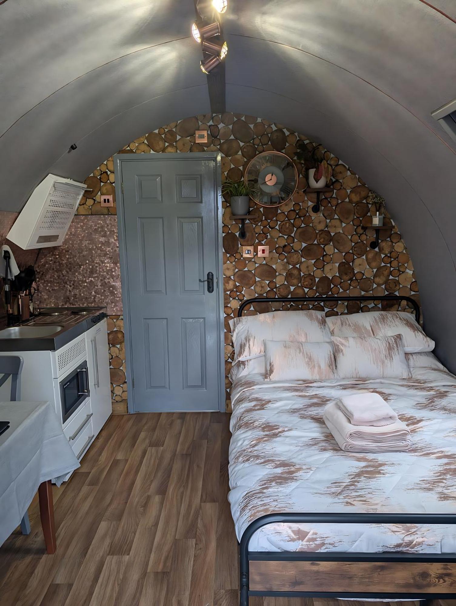 Caplor Glamping & Lodges هيريفورد المظهر الخارجي الصورة